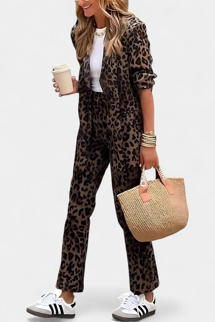 Nusa Ensemble Blazer Structuré et Pantalon Taille Haute à Imprimé Léopard