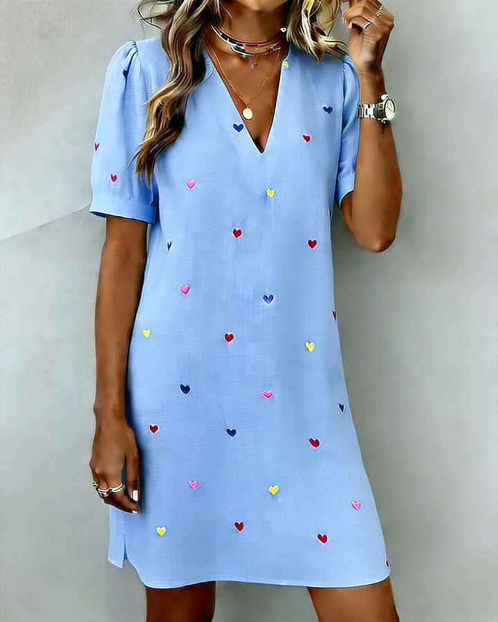 Éloïse™ | Robe Élégante Cœurs à Col V