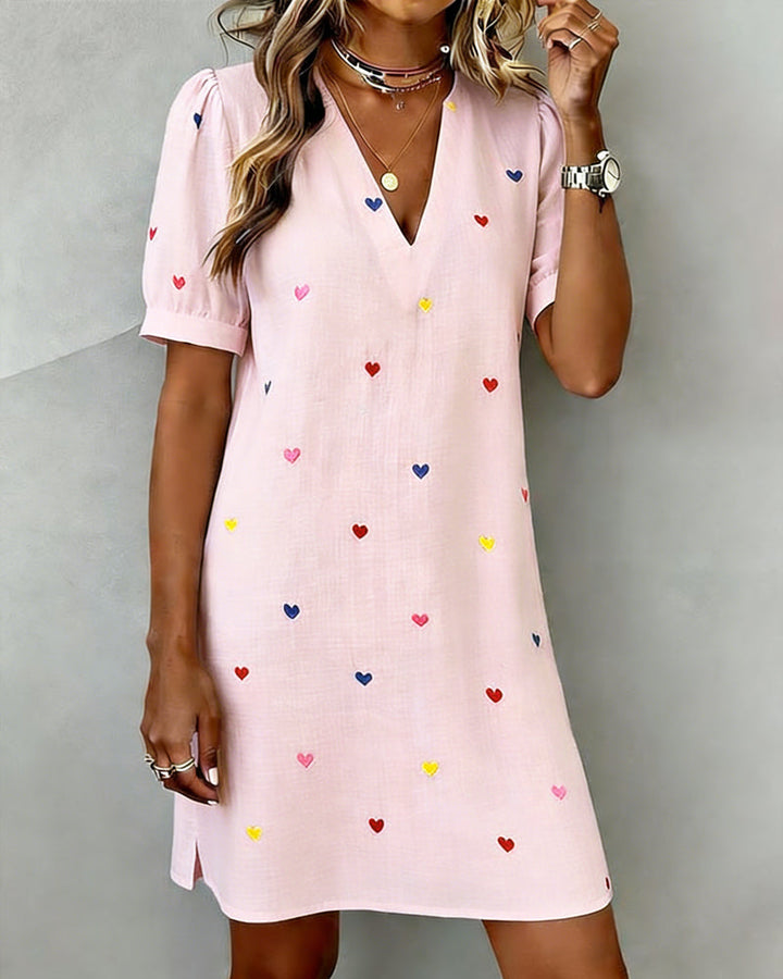 Éloïse™ | Robe Élégante Cœurs à Col V
