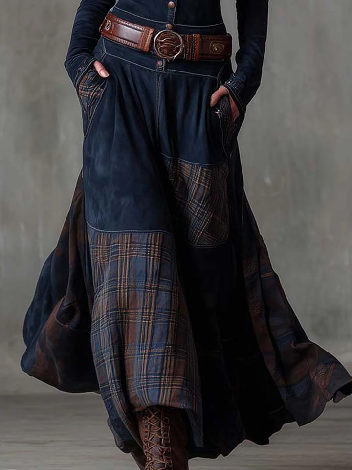 Azucena ║ Robe maxi en daim avec ceinture