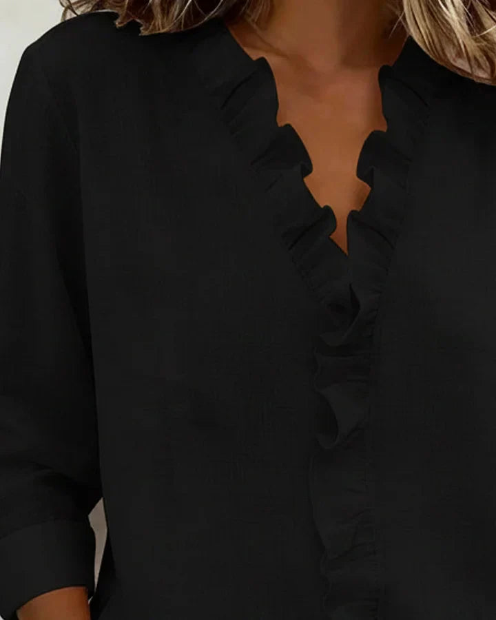 Chiara | Blouse avec décolleté en V et volants délicats