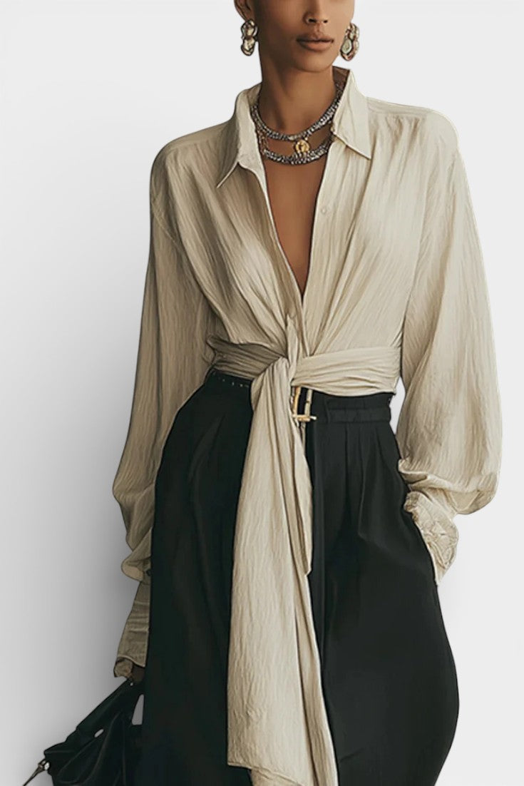 Sallie Ensemble Chemise Beige à Lacets et Pantalon Noir