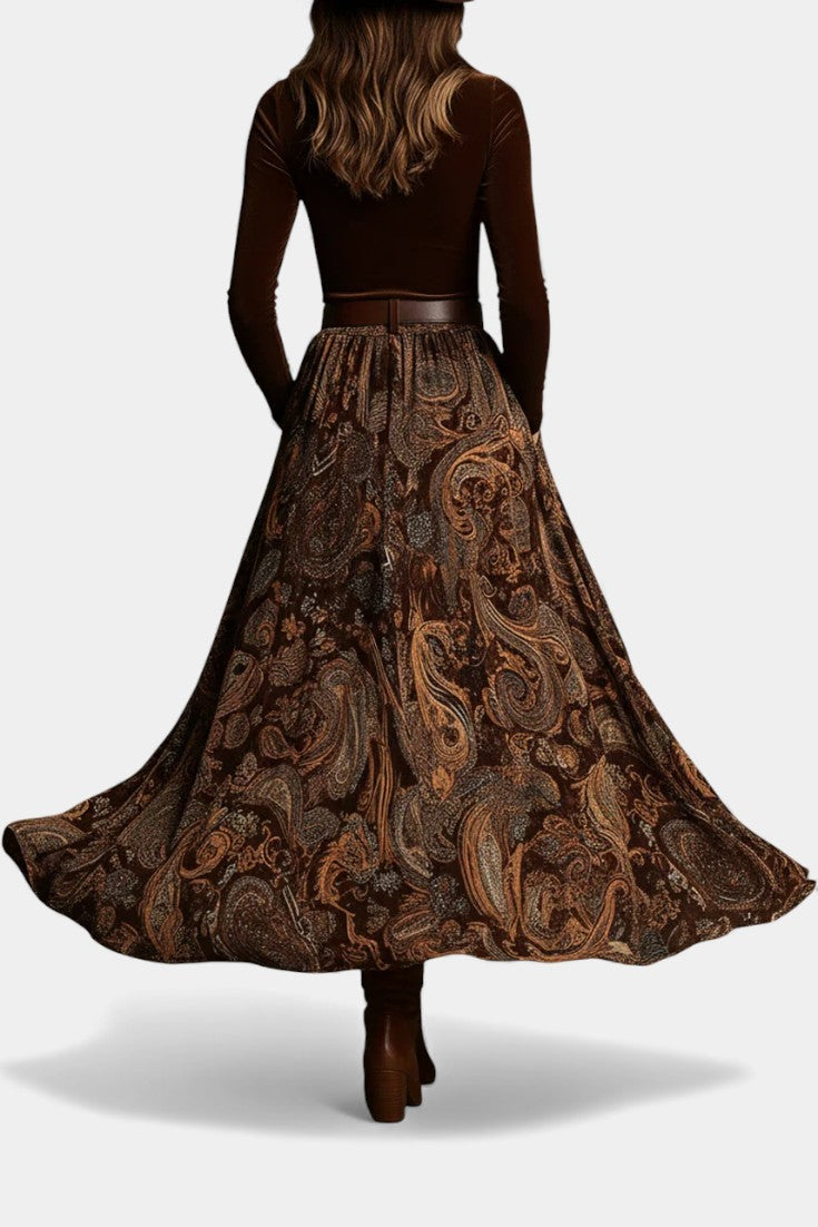 Liliya Ensemble Vintage en Velours Élastique & Jupe Maxi Imprimée Paisley