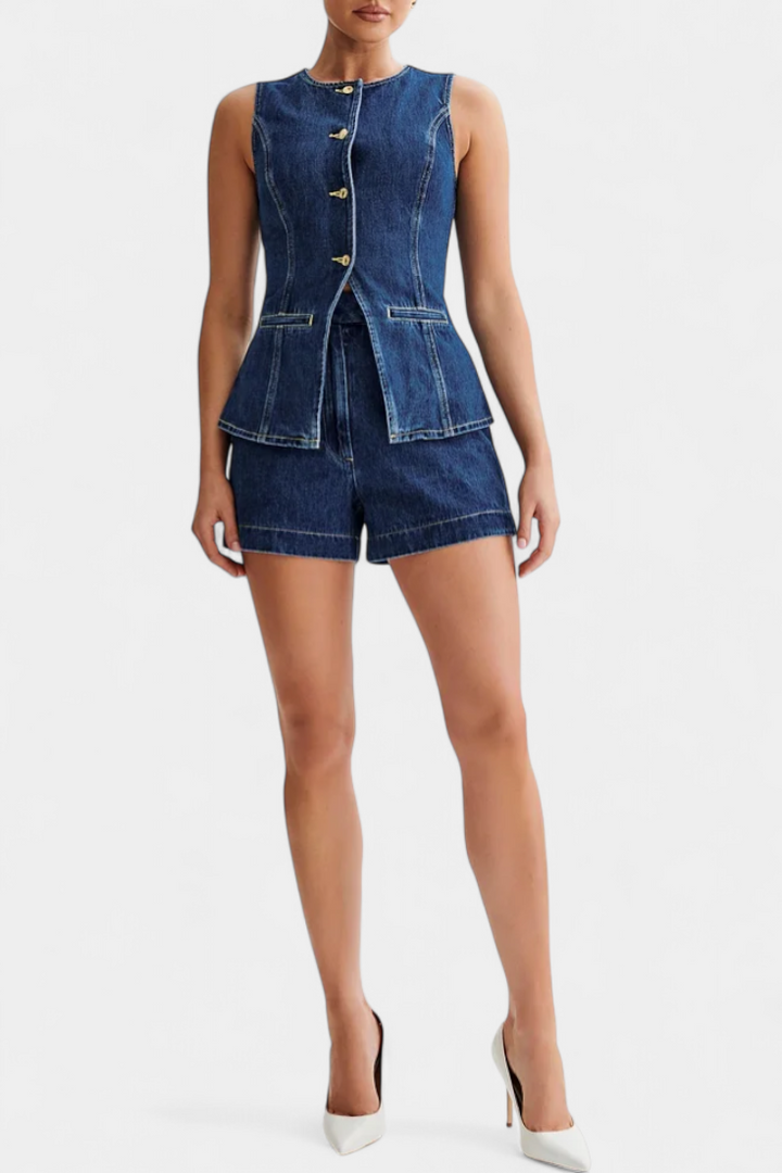 Raya Ensemble en Denim avec Gilet Sans Manches et Shorts Taille Haute