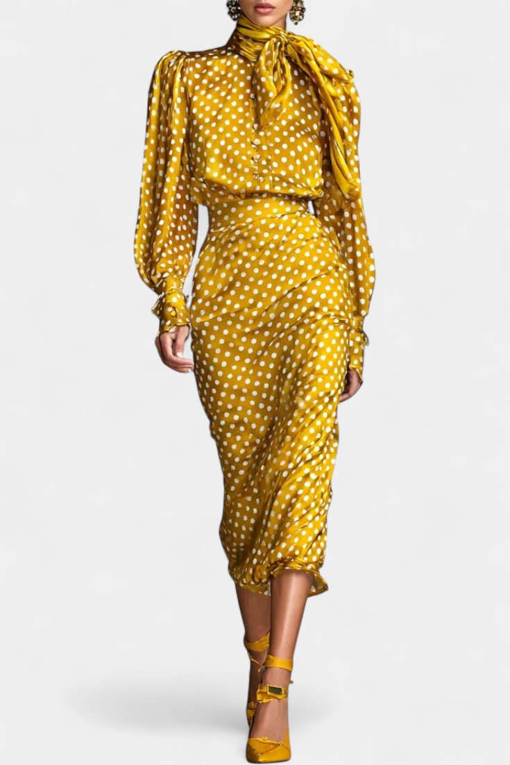 Seranya Ensemble en Satin à Imprimé à Pois et Jupe Midi Coordonnée