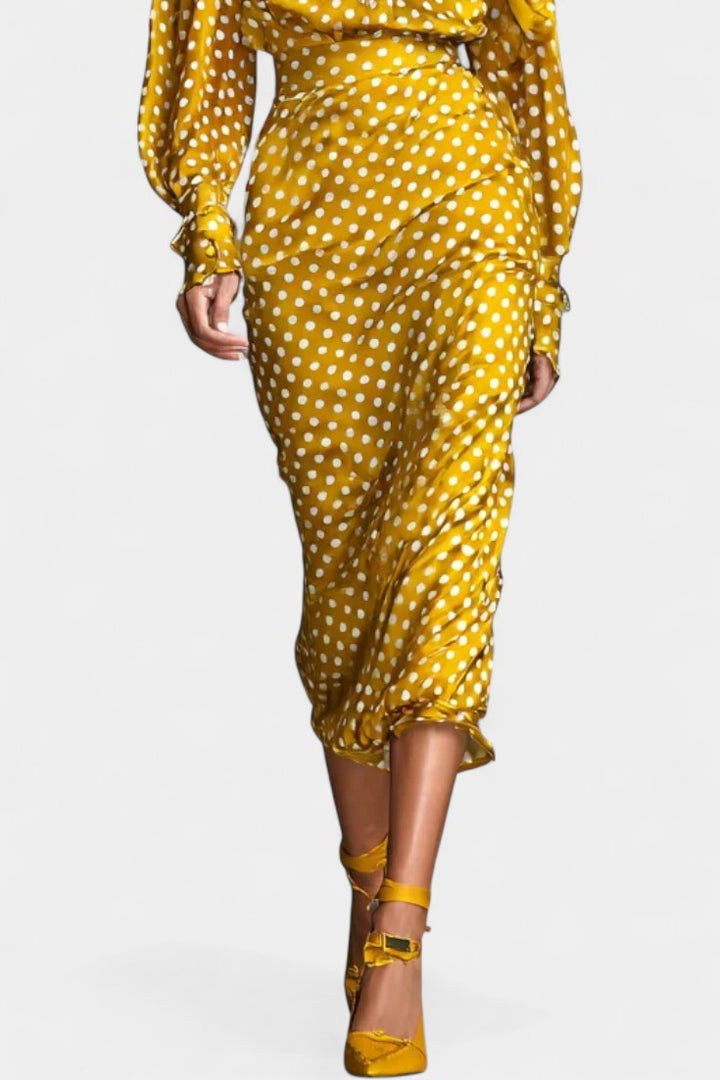 Seranya Ensemble en Satin à Imprimé à Pois et Jupe Midi Coordonnée