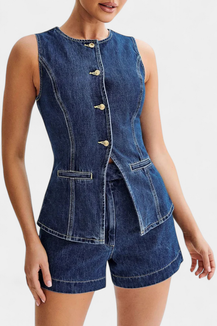 Raya Ensemble en Denim avec Gilet Sans Manches et Shorts Taille Haute