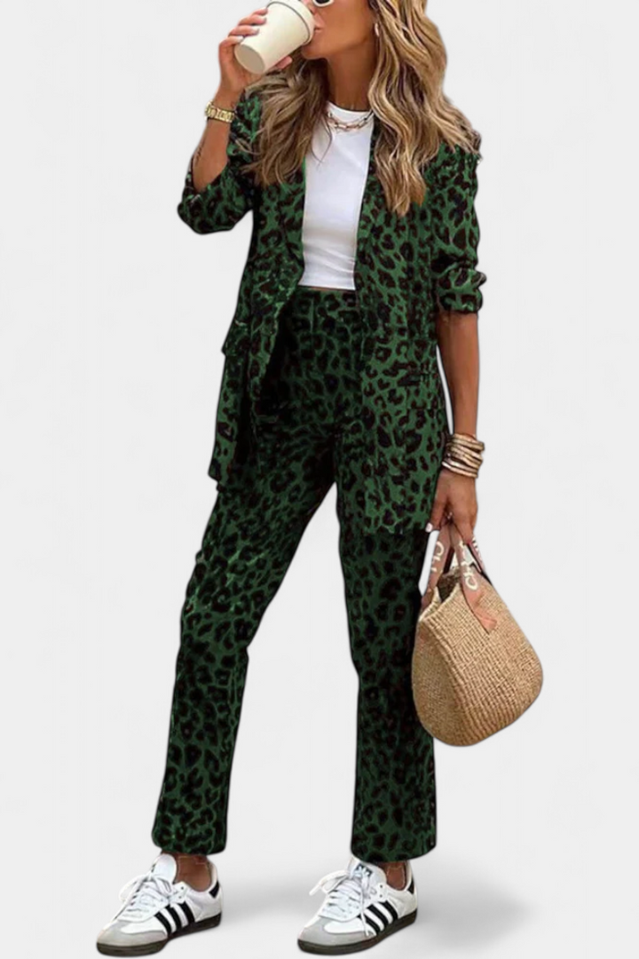 Nusa Ensemble Blazer Structuré et Pantalon Taille Haute à Imprimé Léopard