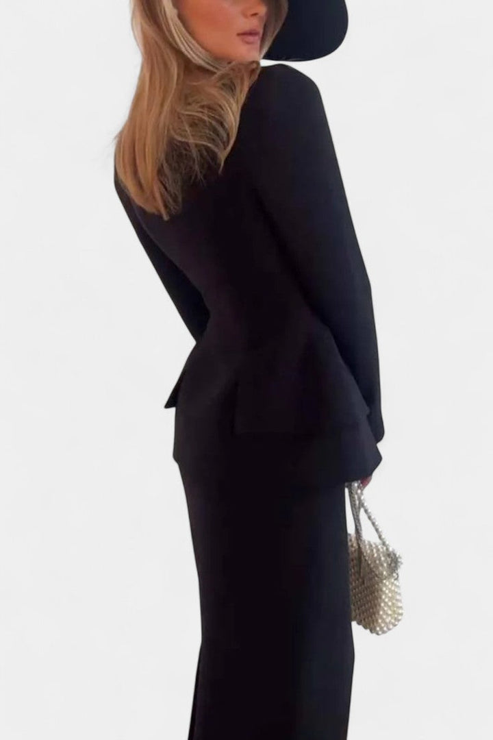 Édiline Ensemble Blazer à Col Carré et Jupe Longue