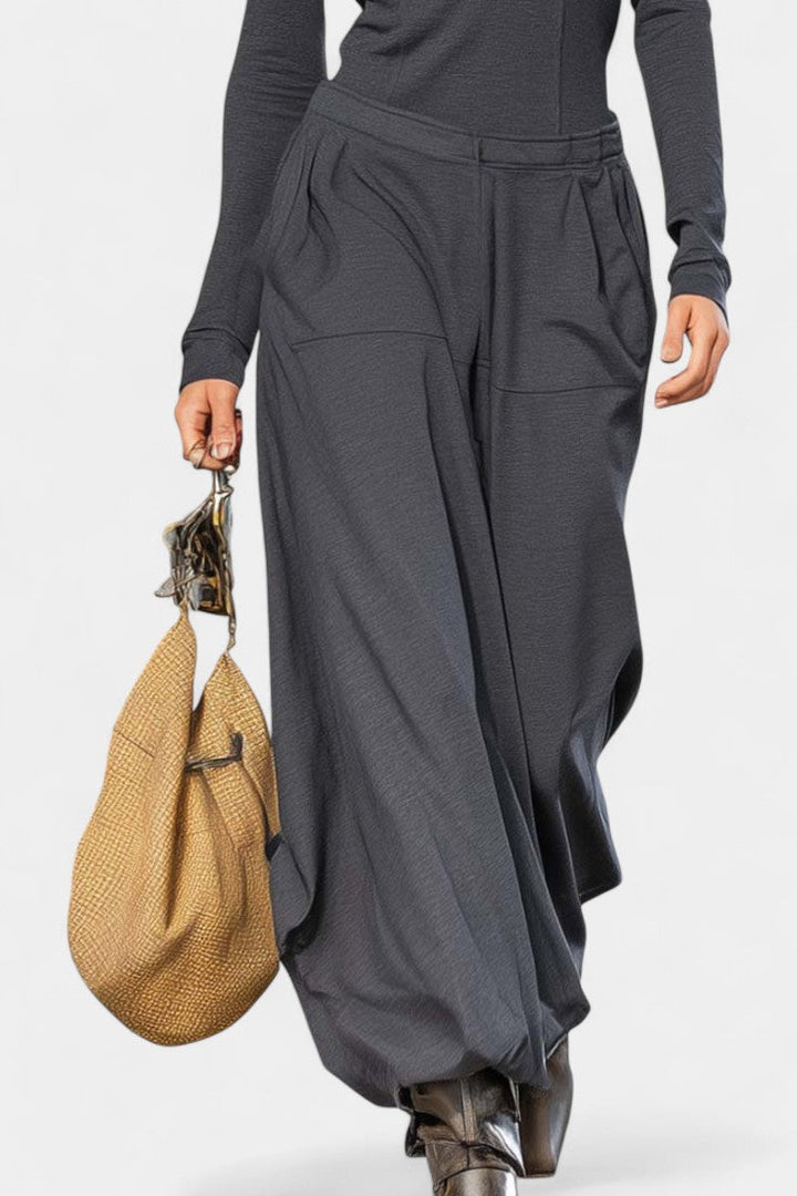 Azélina Ensemble Gris Foncé à Col Montant et Pantalons Amples